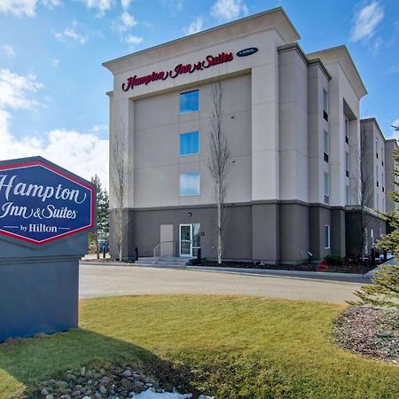 Hampton Inn&Suites Red Deer Penhold Buitenkant foto